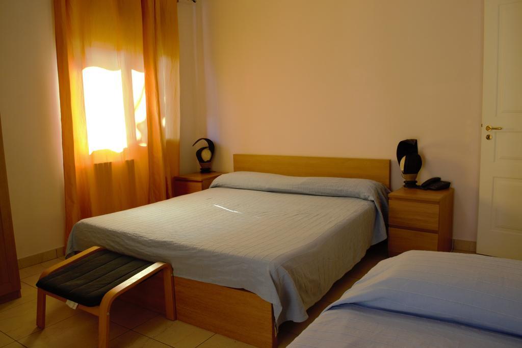 Hotel Acquaplanet Paterno  Exteriör bild