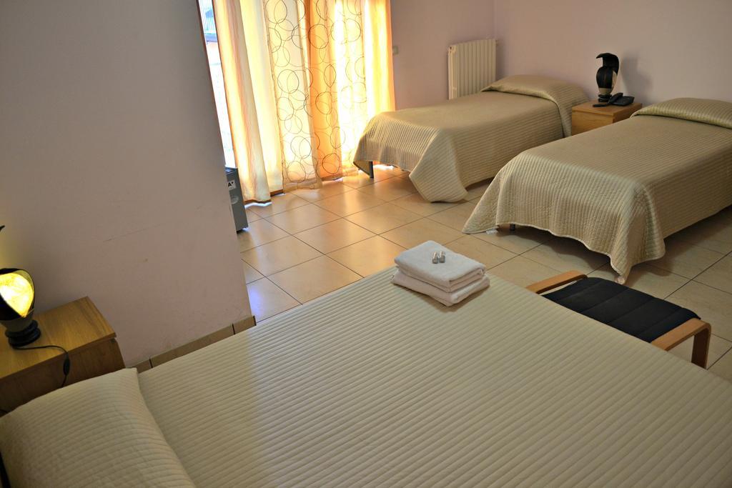 Hotel Acquaplanet Paterno  Exteriör bild
