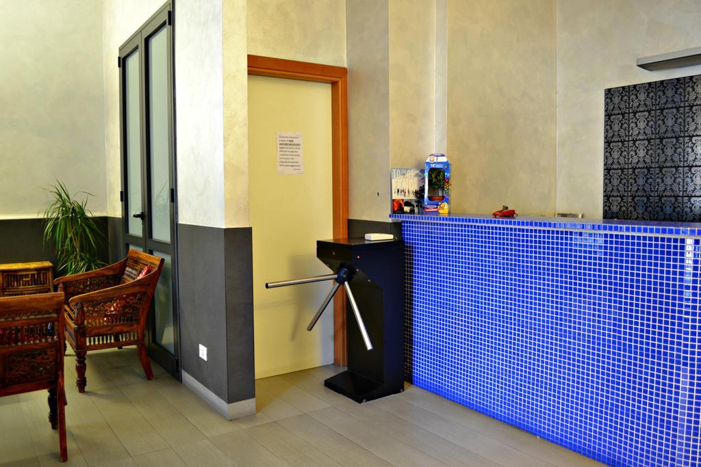 Hotel Acquaplanet Paterno  Exteriör bild
