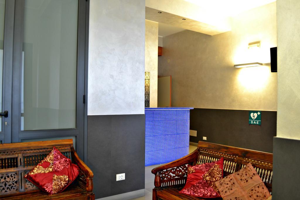 Hotel Acquaplanet Paterno  Exteriör bild
